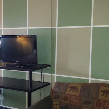 Manor Motel Minooka 외부 사진
