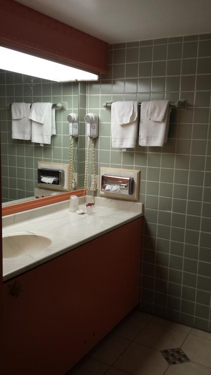 Manor Motel Minooka 외부 사진