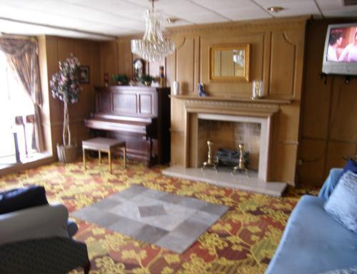 Manor Motel Minooka 외부 사진
